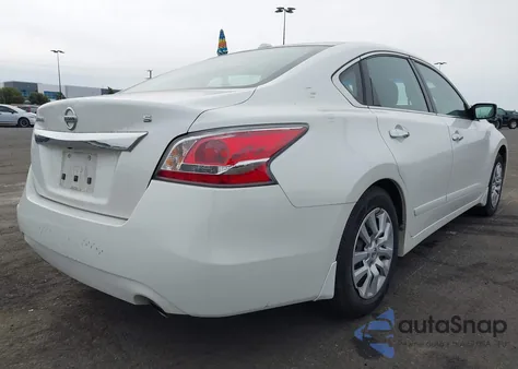 2015 Nissan Altima 2.5 S from USA, damaged, VIN 1N4AL3AP5FC452029